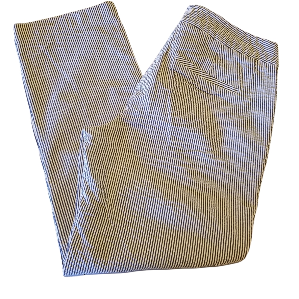 British Khaki capri dress pants